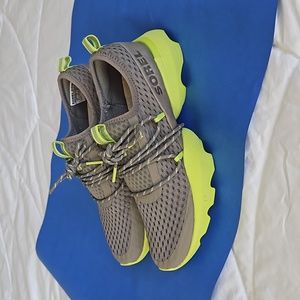 SOREL Kinetic Impact Lace Sneaker 8.5
